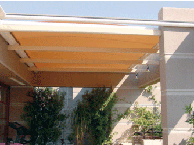 Store vertical extérieur — exemple 3